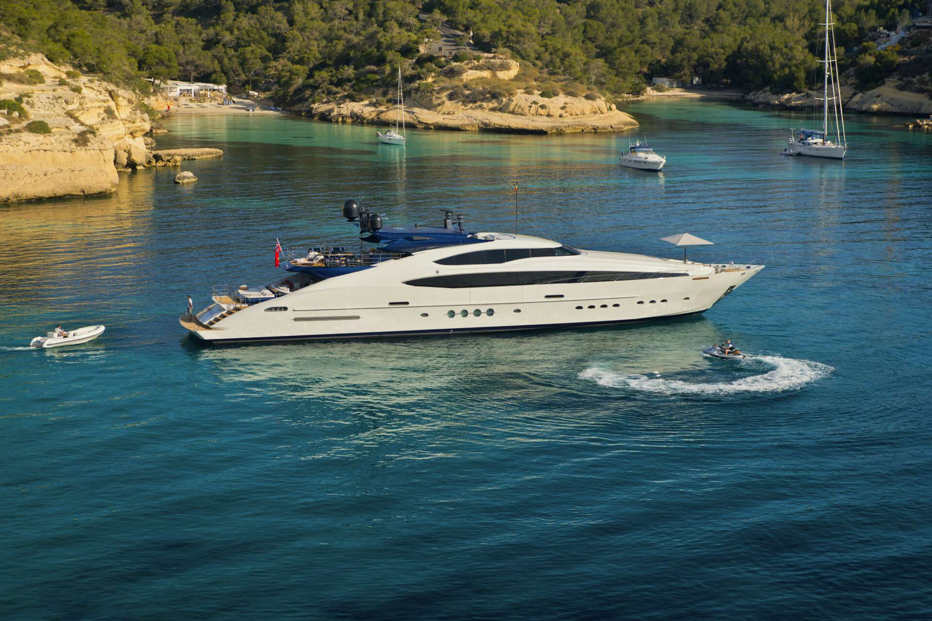 Palmer Johnson Yachts for Charter Cruising Profile