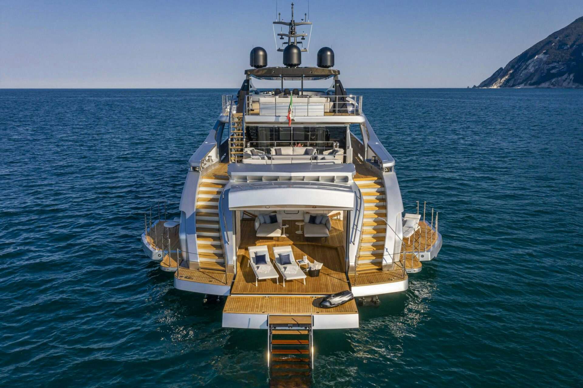 Pershing Yacht for Charter Beach Club